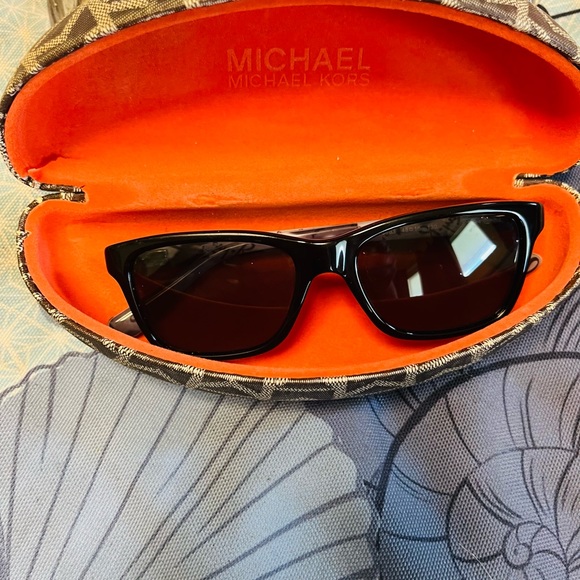 Ray-Ban - Picture 2 of 16